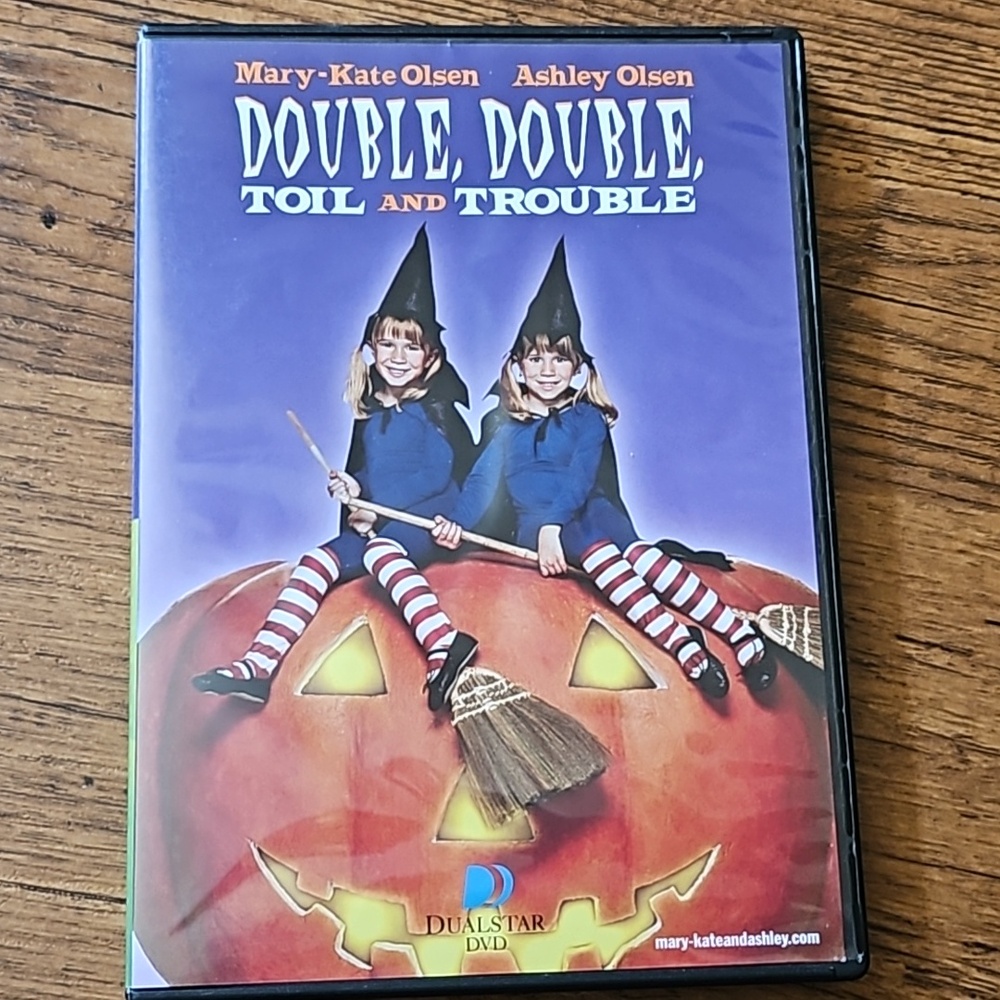 Mary-Kate and Ashley Olsen Double Double Toil and Trouble DVD